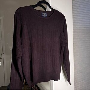 Vintage longsleeve made of wool.